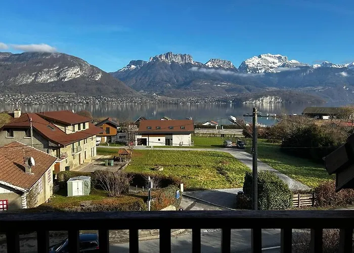 Duplex A Deux Pas Du